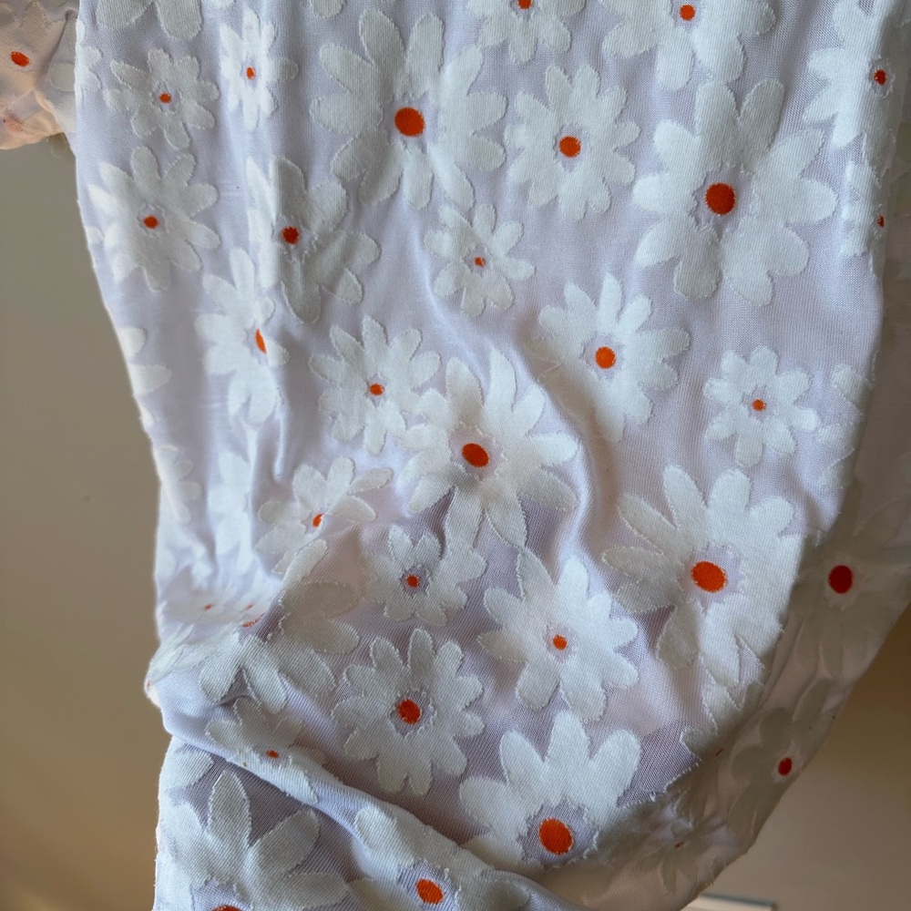 Dunnes DaisyTop 🌼 - Picture 3 of 4